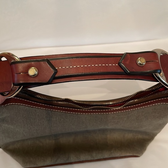 Dooney & bourke green purse with brown leather trim - Picture 14 of 16